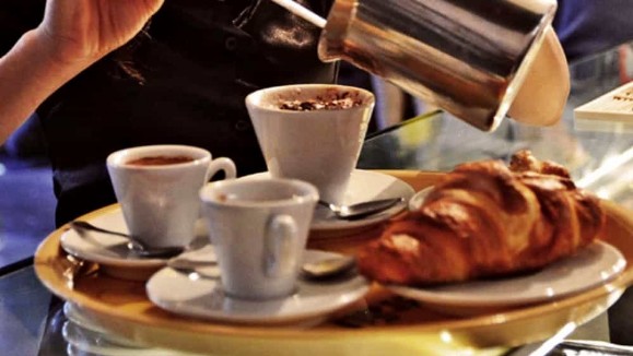 Colazione in bar convenzionato